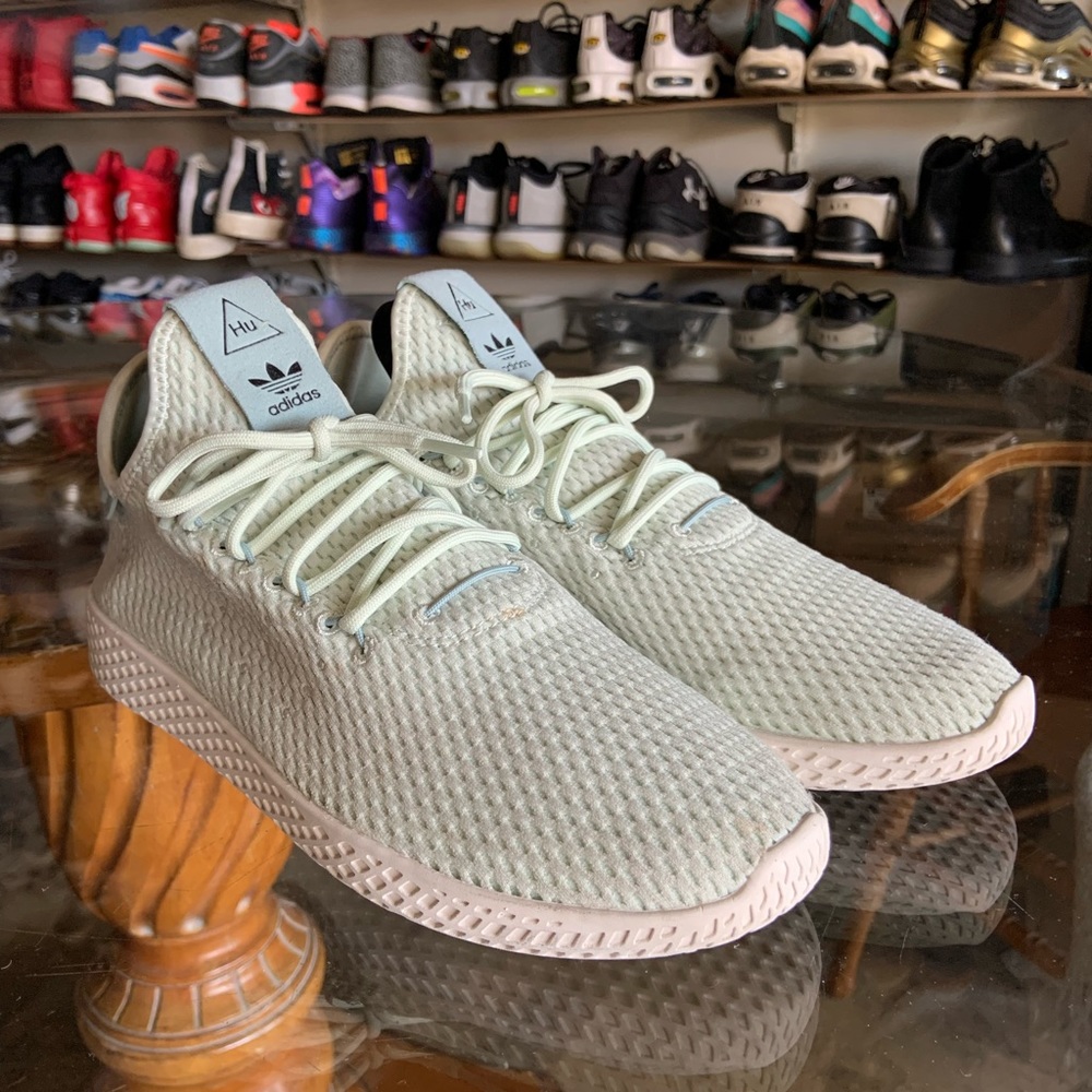 Men’s 9 (42.5) adidas Tennis HU x Pharrell ‘Linen Green’
